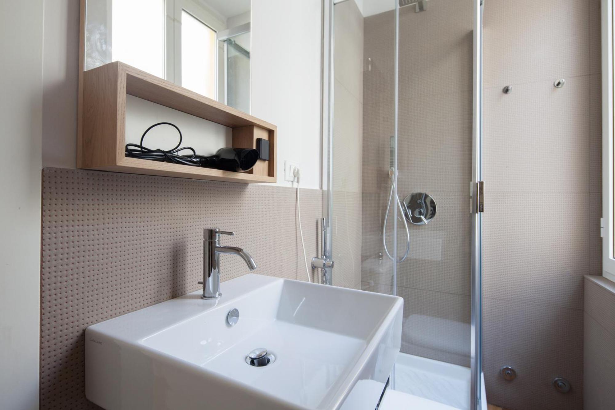 La Spezia City Center Apartment: Modern Rooftop Terrace near Cinque Terre Station Exterior photo